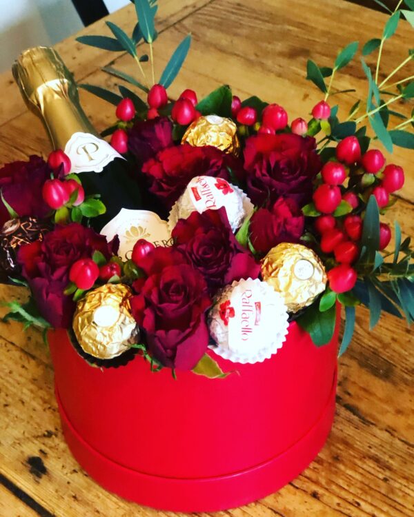 Luxury Romance Hamper with Roses & Chocolates
